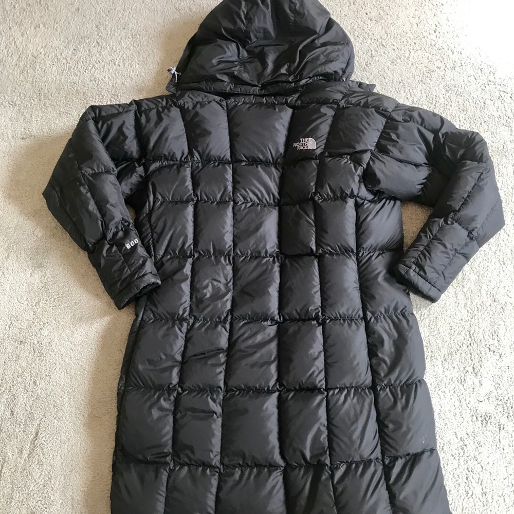 The North Face Long Puffer Coat - Picture 2 of 8